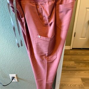 Figs Women's Pants in Mauve L